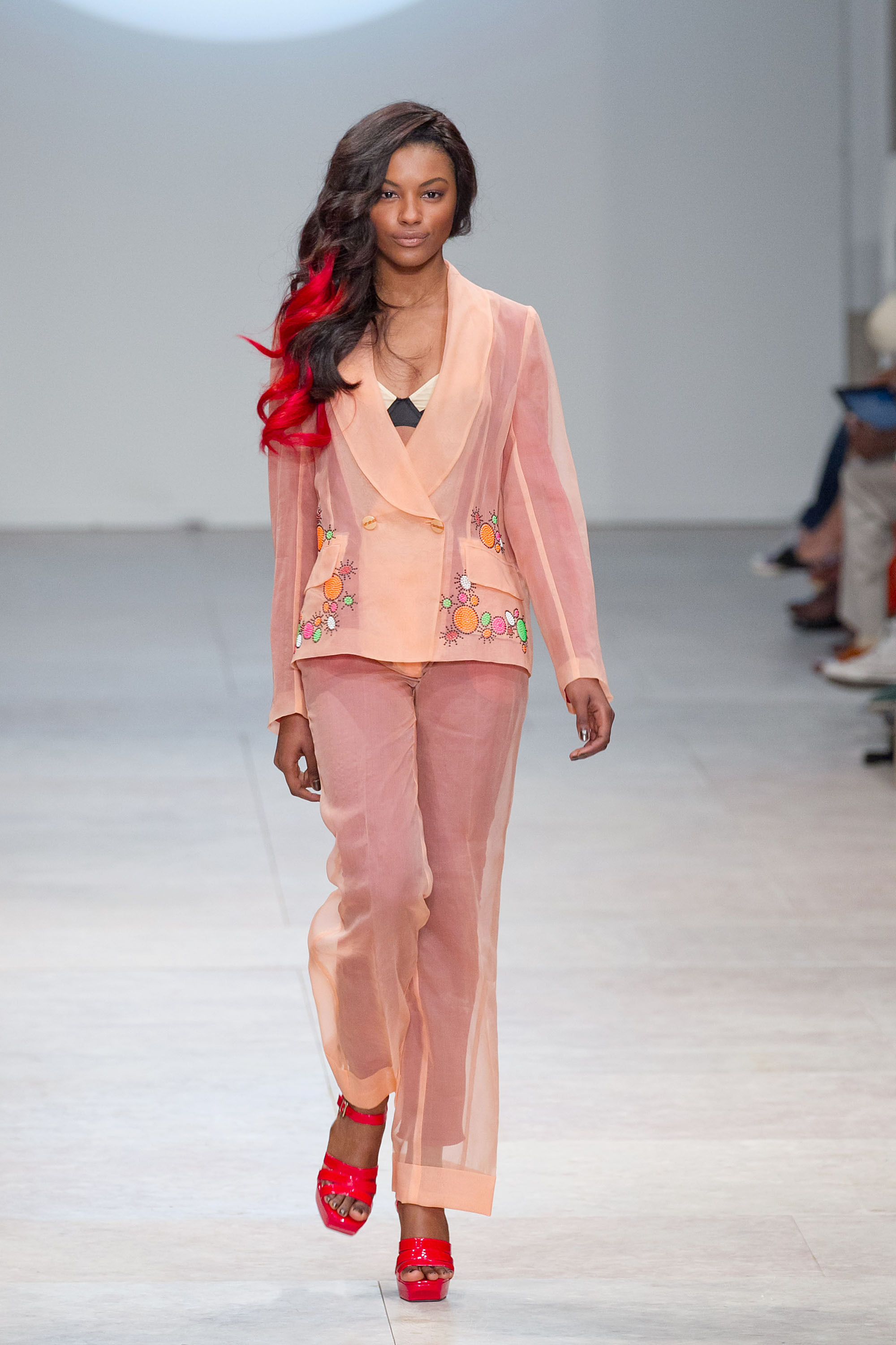 Lisbon Fashion Week Spring Summer 2012 Ready To Wear - Ricardo Preto - Catwalk | Picture 98447